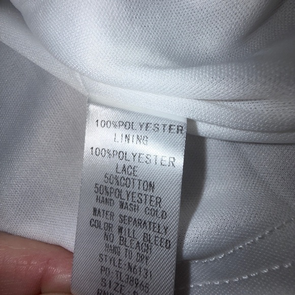 Umgee Light Pink Asymmetrical Skirt with Lace Trim - Picture 4 of 11